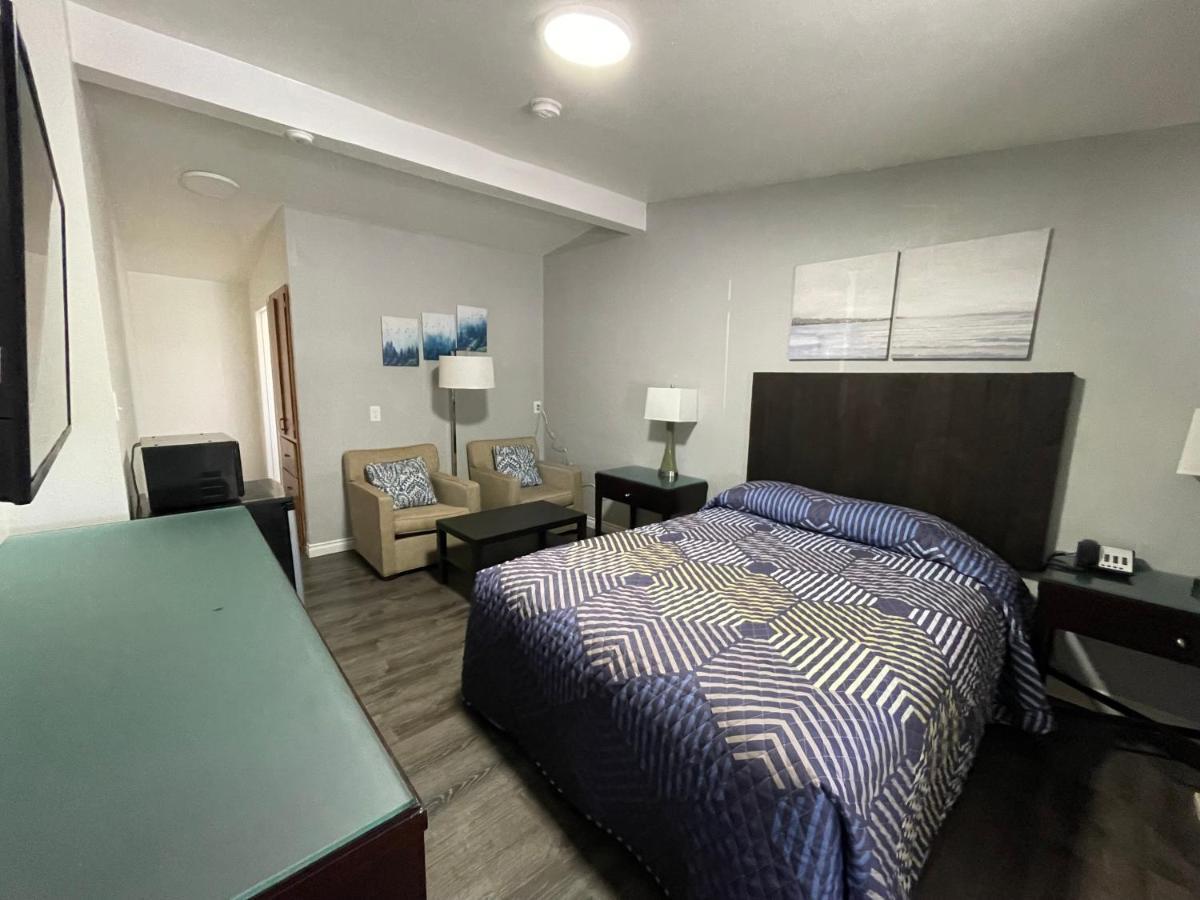 Golden Kent Motel エクステリア 写真